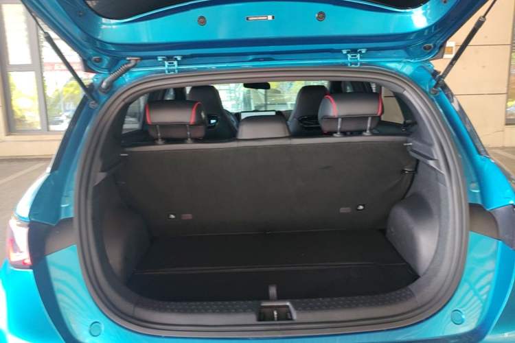 Used BYD Dolphin 2021 405 km Fashion Edition Trunk