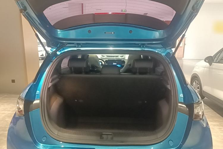 Used BYD Dolphin 2021 405 km Fashion Edition Trunk