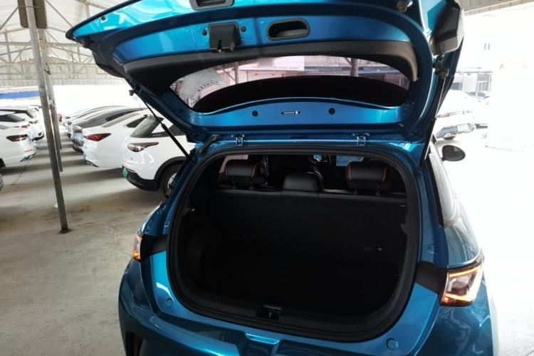 Used BYD Dolphin 2021 405 km Fashion Edition Trunk