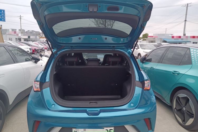 Used BYD Dolphin 2021 405 km Fashion Edition Trunk