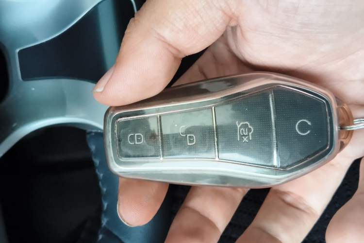 Used BYD Dolphin 2021 405 km Fashion Edition Vehicle Key