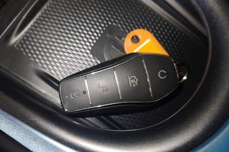 Used BYD Dolphin 2021 405 km Fashion Edition Vehicle Key