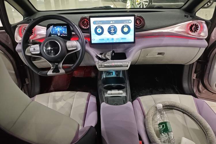 Used BYD Dolphin 2021 401km Knight Edition Center Console