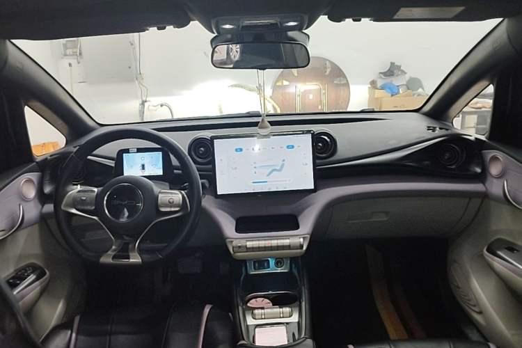 Used BYD Dolphin 2021 401km Knight Edition Center Console
