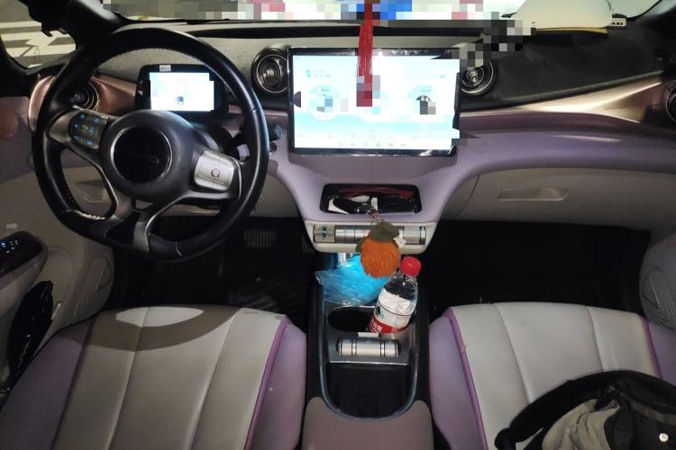 Used BYD Dolphin 2021 405 km Fashion Edition Center Console