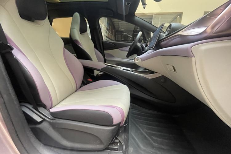 Used BYD Dolphin 2021 405 km Free Version Interior 1