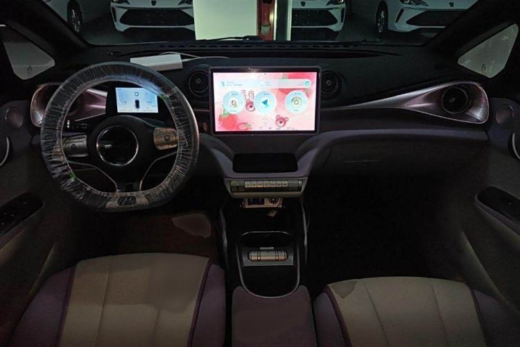 Used BYD Dolphin 2021 405 km Fashion Edition Interior 3