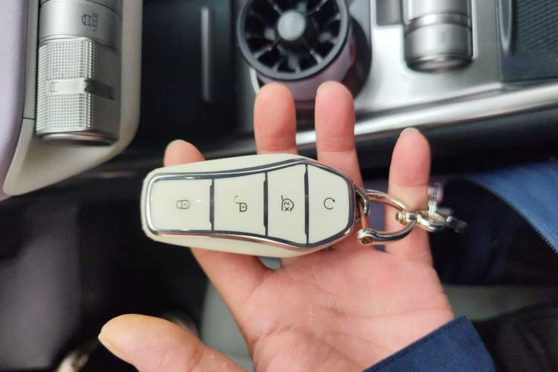 Used BYD Dolphin 2021 405 km Fashion Edition Vehicle Key