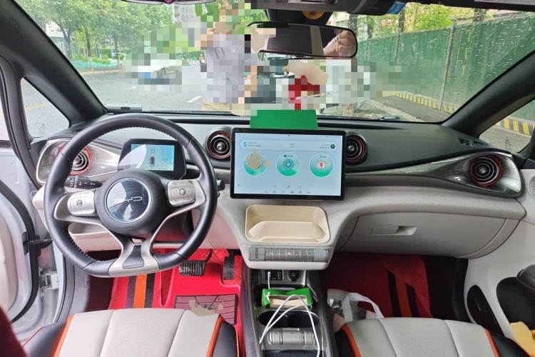 Used BYD Dolphin 2021 405 km Fashion Edition Center Console