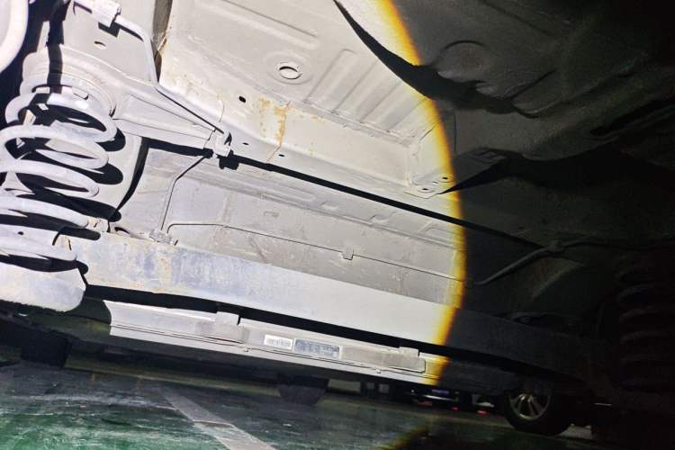 Used BYD Dolphin 2021 405 km Fashion Edition Chassis Rear Left