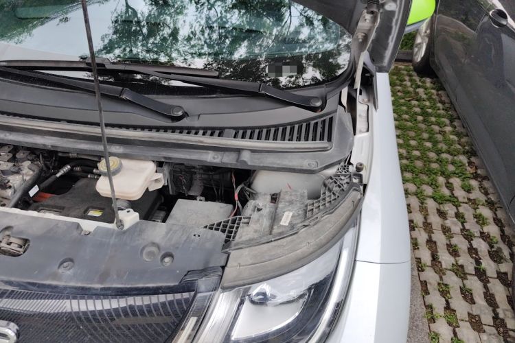 Used BYD Dolphin 2021 405 km Fashion Edition Engine Bay Left