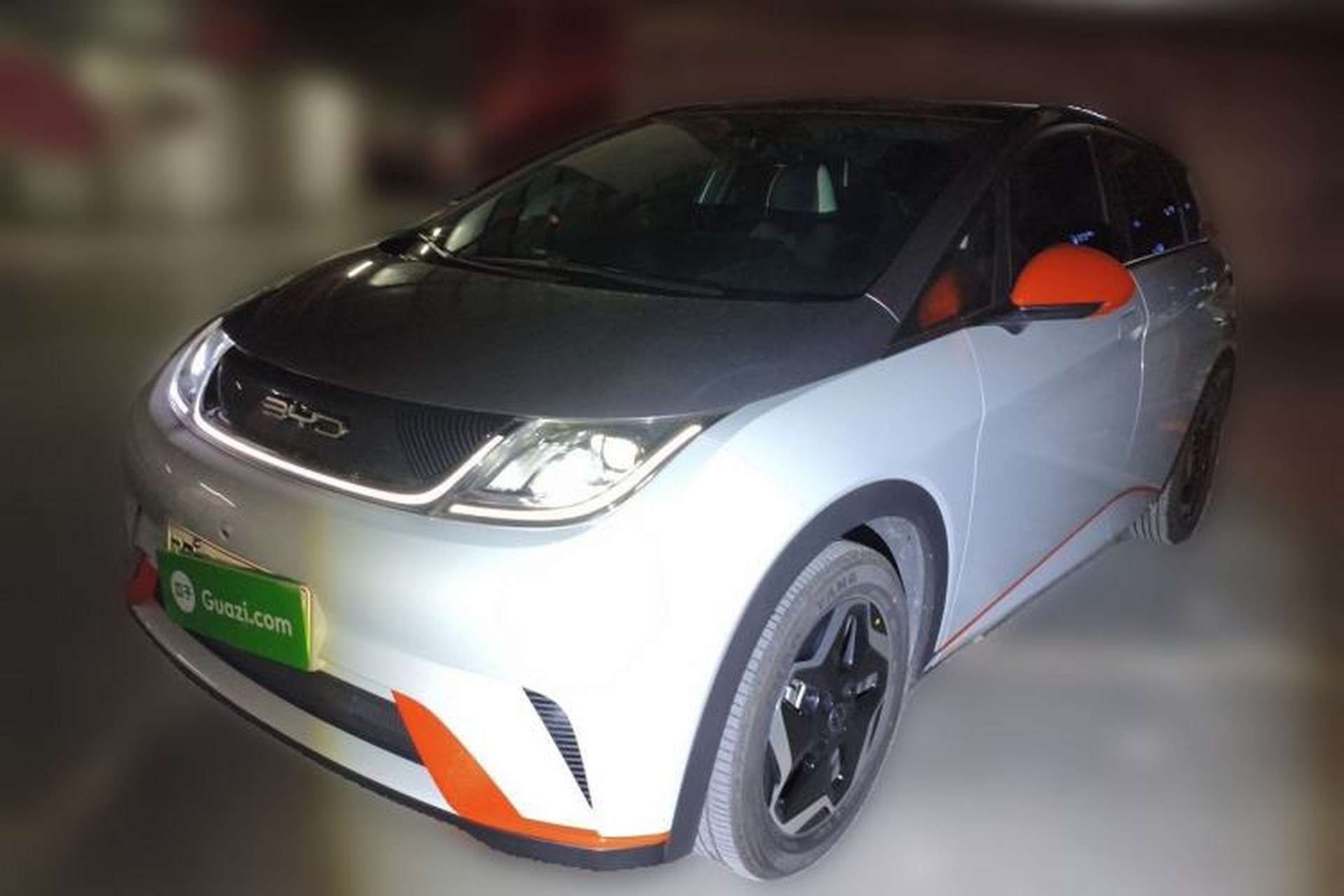 Used BYD Dolphin 2021 405 km Fashion Edition Front Left 45 Deg