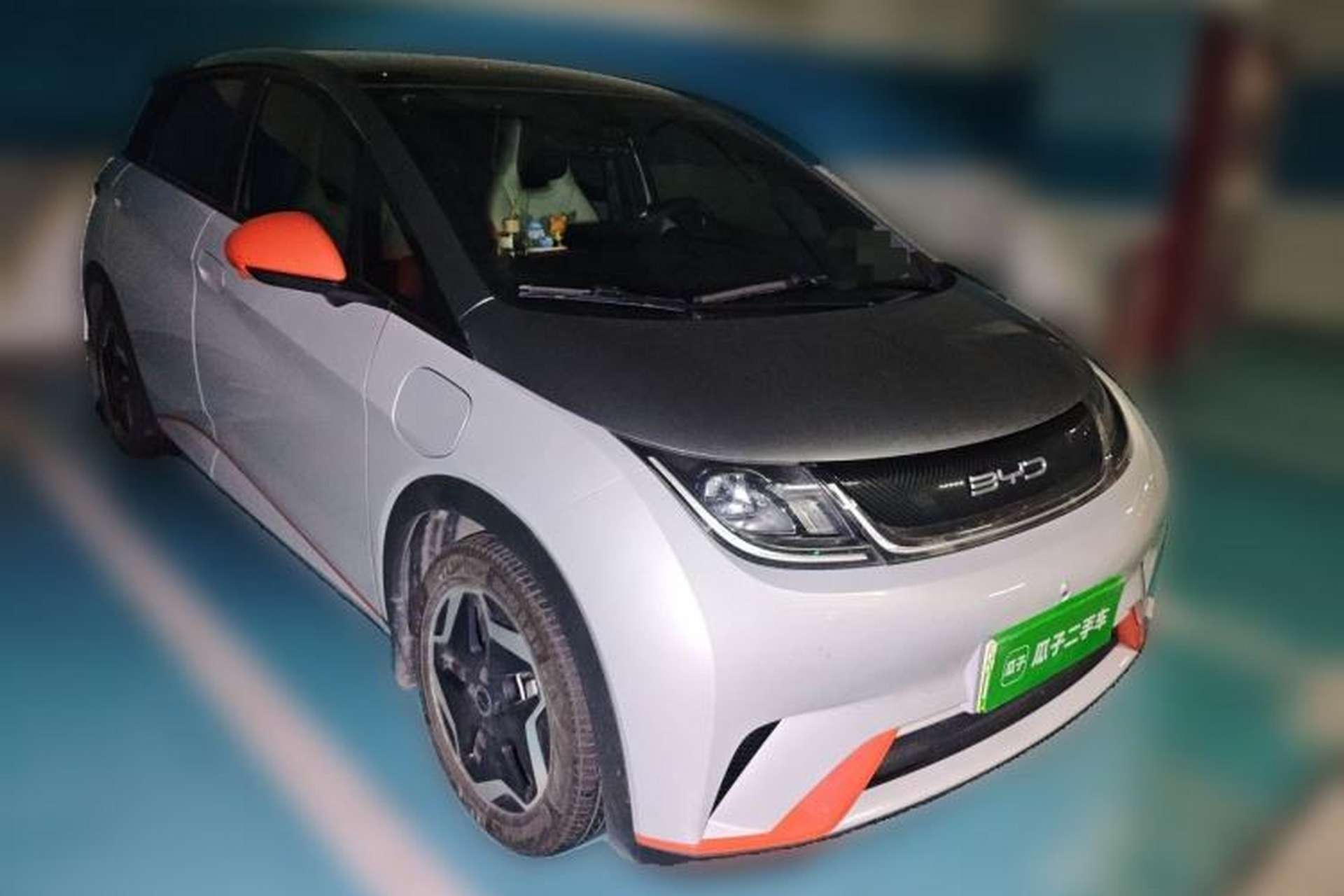 Used BYD Dolphin 2021 405 km Fashion Edition Front Right 45 Deg