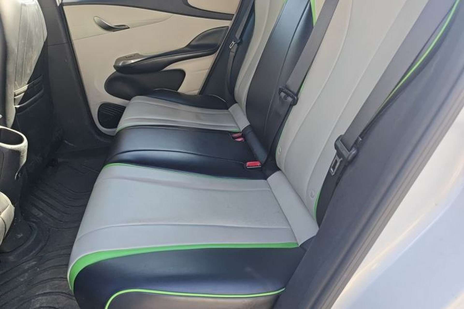 Used BYD Dolphin 2021 405 km Fashion Edition Left Rear Seat