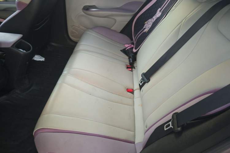 Used BYD Dolphin 2021 405 km Fashion Edition Left Rear Seat
