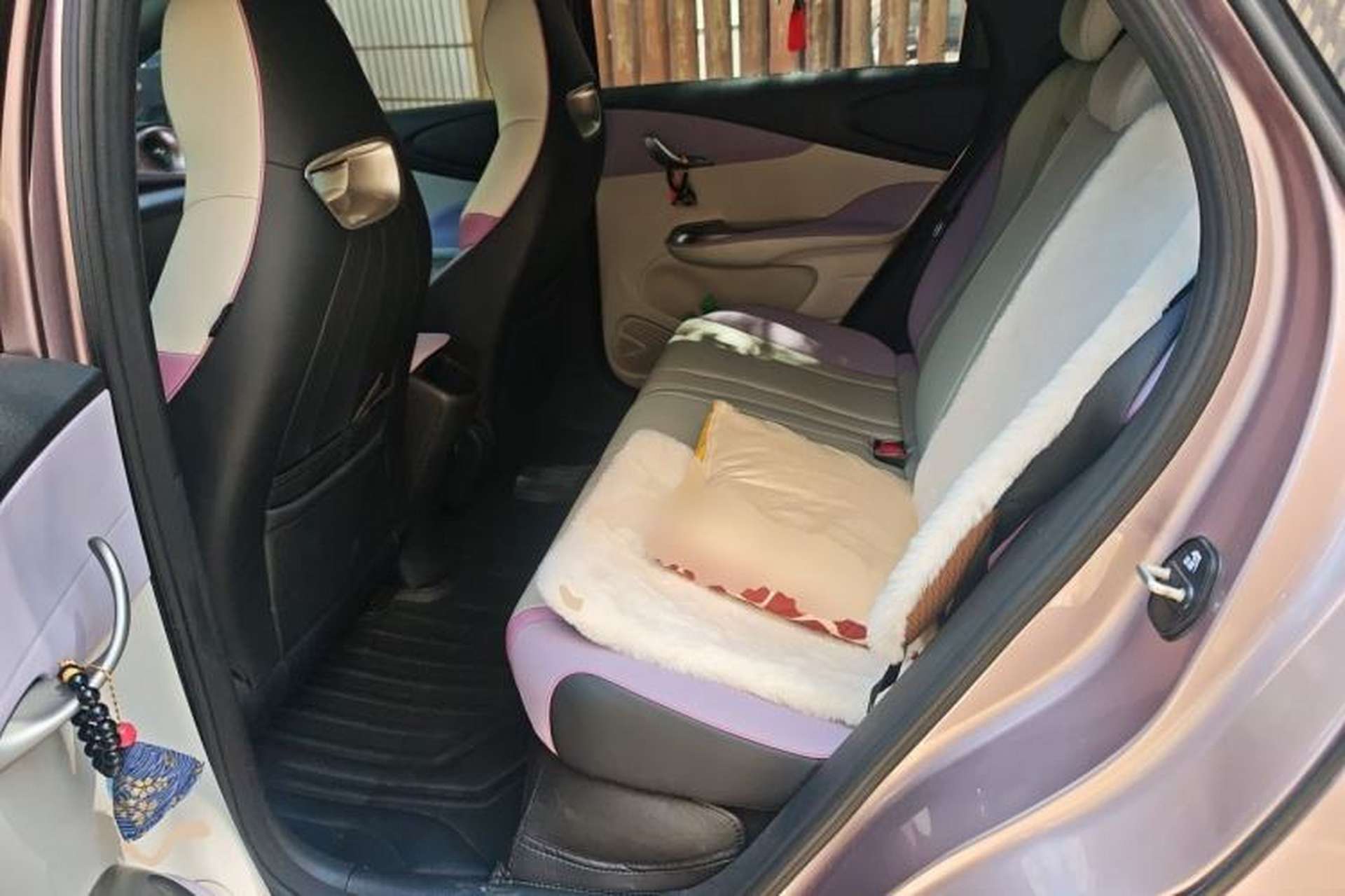Used BYD Dolphin 2021 405 km Fashion Edition Left Rear Seat