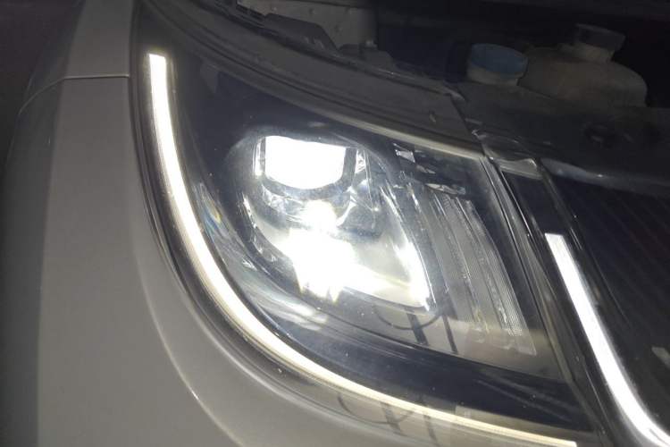 Used BYD Dolphin 2021 405 km Fashion Edition Right Front Headlight