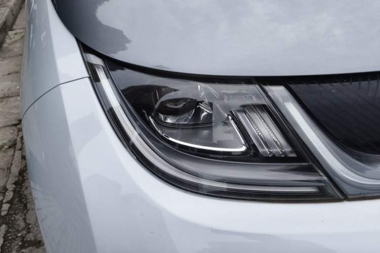 Used BYD Dolphin 2021 405 km Fashion Edition Right Front Headlight