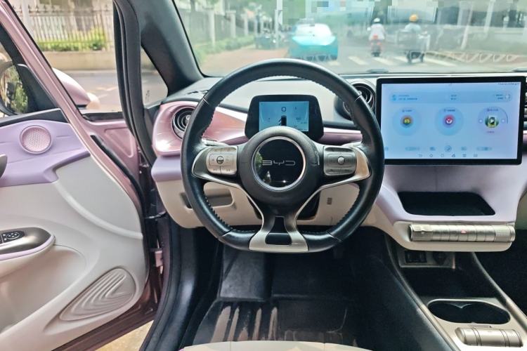Used BYD Dolphin 2021 405 km Fashion Edition Steering Wheel