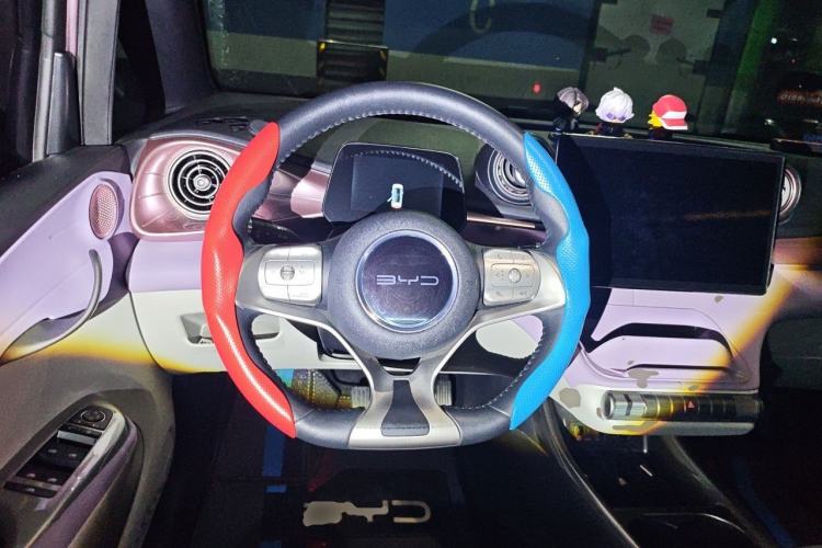 Used BYD Dolphin 2021 405 km Fashion Edition Steering Wheel