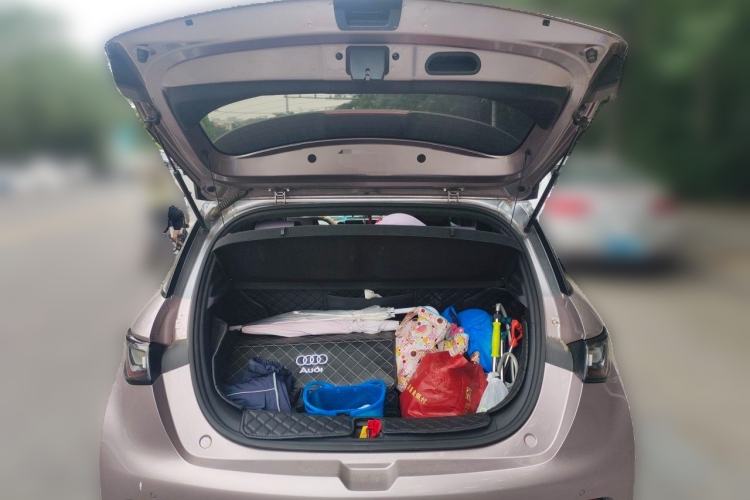Used BYD Dolphin 2021 405 km Fashion Edition Trunk
