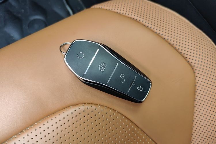 Used BYD Dolphin 2021 405 km Fashion Edition Vehicle Key