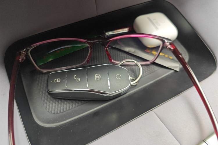 Used BYD Dolphin 2021 405 km Fashion Edition Vehicle Key