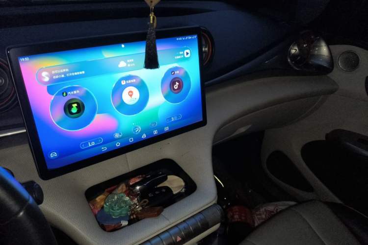 Used BYD Dolphin 2021 405 km Fashion Edition Audio And AC Panel