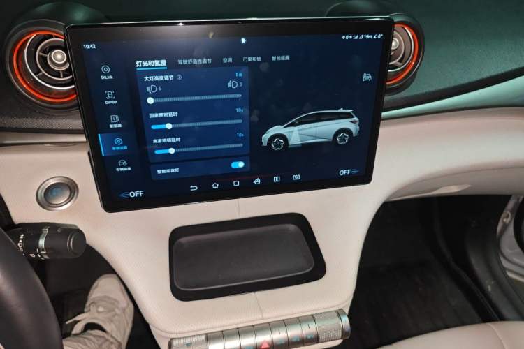 Used BYD Dolphin 2021 405 km Fashion Edition Audio And AC Panel