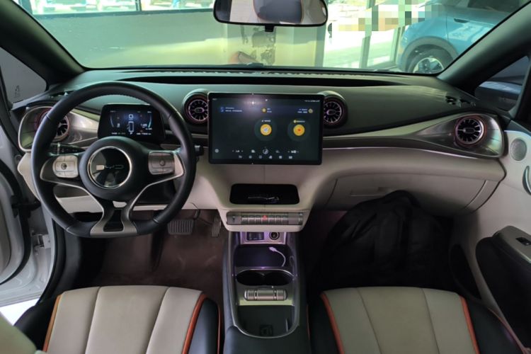 Used BYD Dolphin 2021 405 km Fashion Edition Center Console