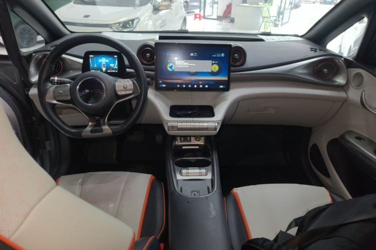 Used BYD Dolphin 2021 405 km Fashion Edition Center Console