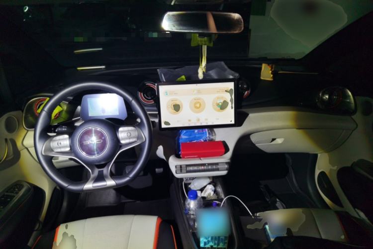 Used BYD Dolphin 2021 405 km Fashion Edition Center Console