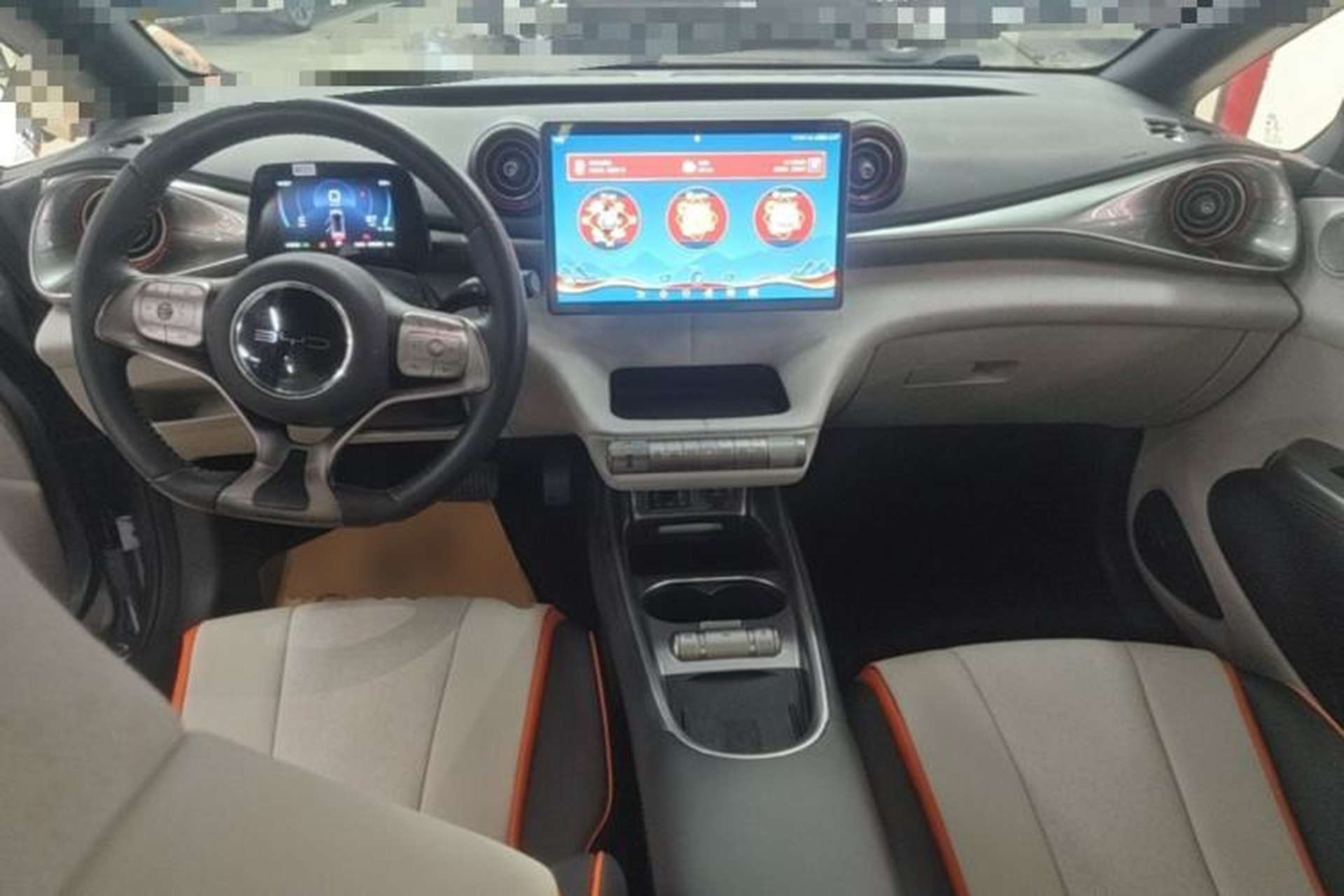 Used BYD Dolphin 2021 405 km Fashion Edition Center Console