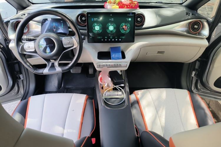 Used BYD Dolphin 2021 405 km Free Version Center Console