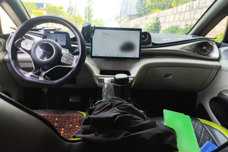 Used BYD Dolphin 2021 405 km Fashion Edition Center Console