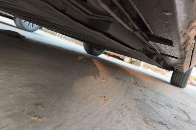 Used BYD Dolphin 2021 405 km Fashion Edition Chassis Front Left