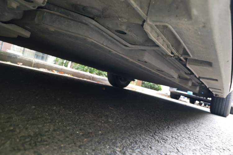 Used BYD Dolphin 2021 405 km Fashion Edition Chassis Front Left