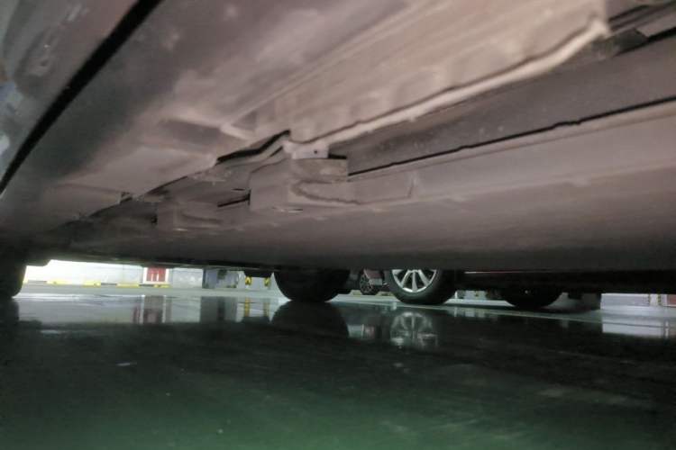 Used BYD Dolphin 2021 405 km Fashion Edition Chassis Rear Left