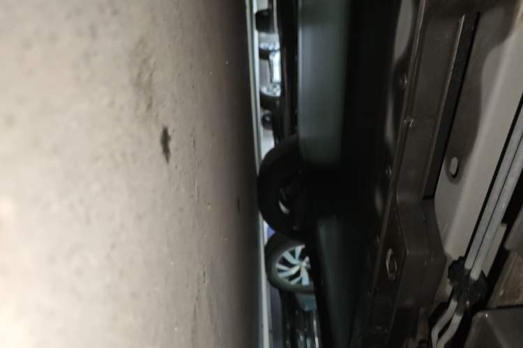 Used BYD Dolphin 2021 405 km Fashion Edition Chassis Rear Left