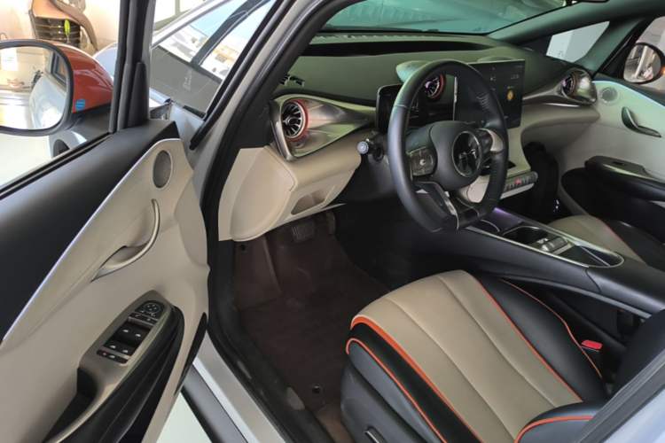 Used BYD Dolphin 2021 405 km Fashion Edition Driver Seat