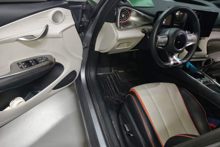 Used BYD Dolphin 2021 405 km Fashion Edition Driver Seat