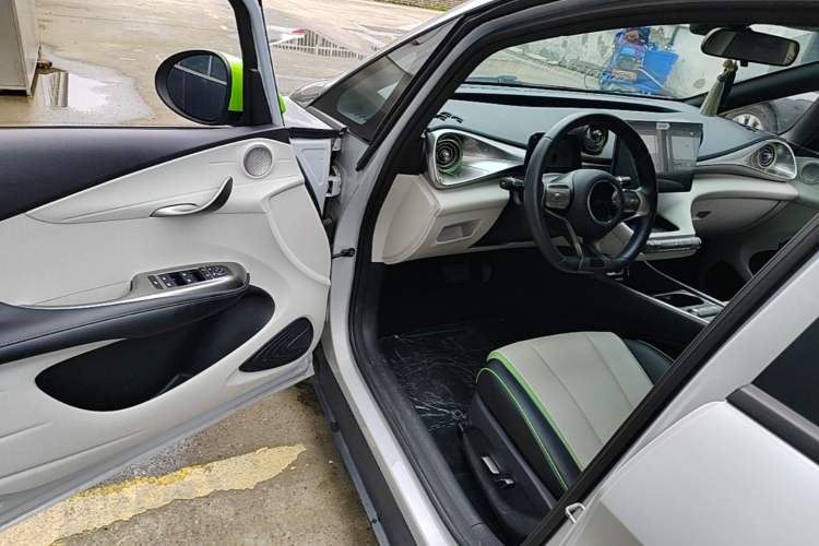 Used BYD Dolphin 2021 405 km Fashion Edition Driver Seat