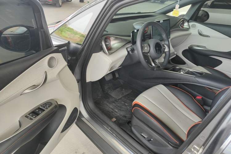 Used BYD Dolphin 2021 405 km Fashion Edition Driver Seat