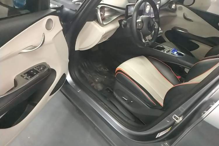 Used BYD Dolphin 2021 405 km Fashion Edition Driver Seat