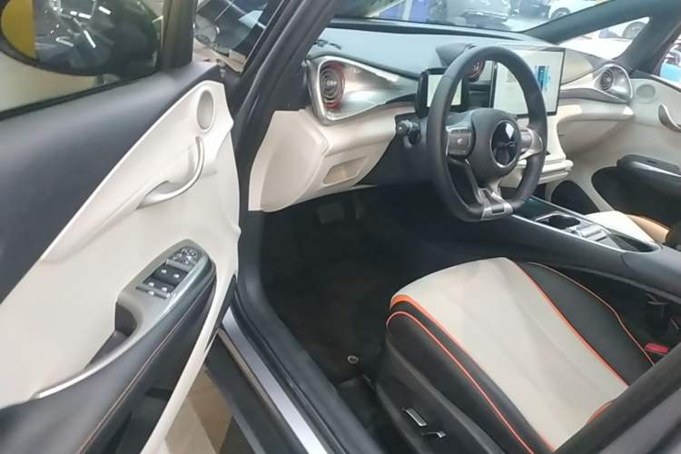 Used BYD Dolphin 2021 405 km Fashion Edition Driver Seat