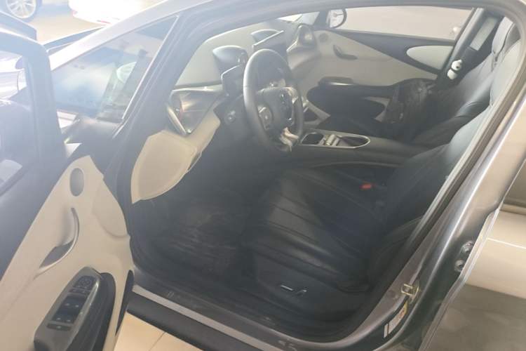 Used BYD Dolphin 2021 405 km Fashion Edition Driver Seat