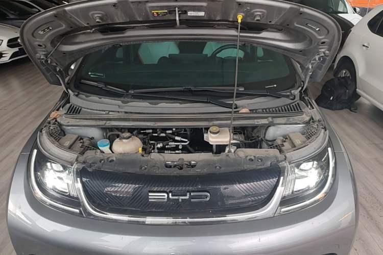 Used BYD Dolphin 2021 405 km Fashion Edition Engine Bay