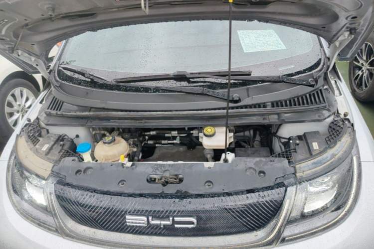 Used BYD Dolphin 2021 405 km Fashion Edition Engine Bay
