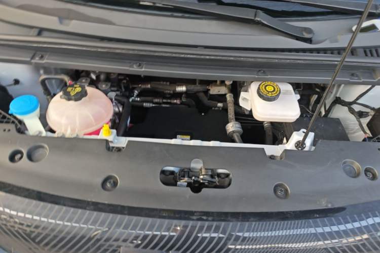Used BYD Dolphin 2021 405 km Fashion Edition Engine Bay