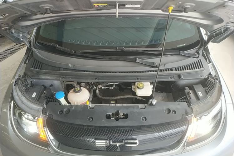Used BYD Dolphin 2021 405 km Fashion Edition Engine Bay